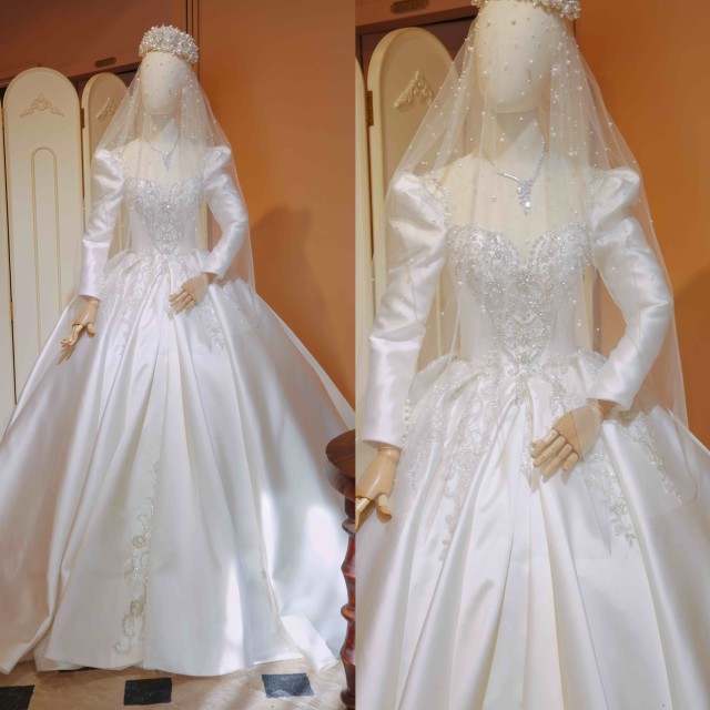 全新拖尾重工白紗可用於櫥窗陳列