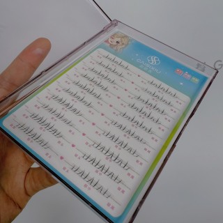 山形貓抓下睫毛