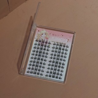 亞裔泰式上睫毛